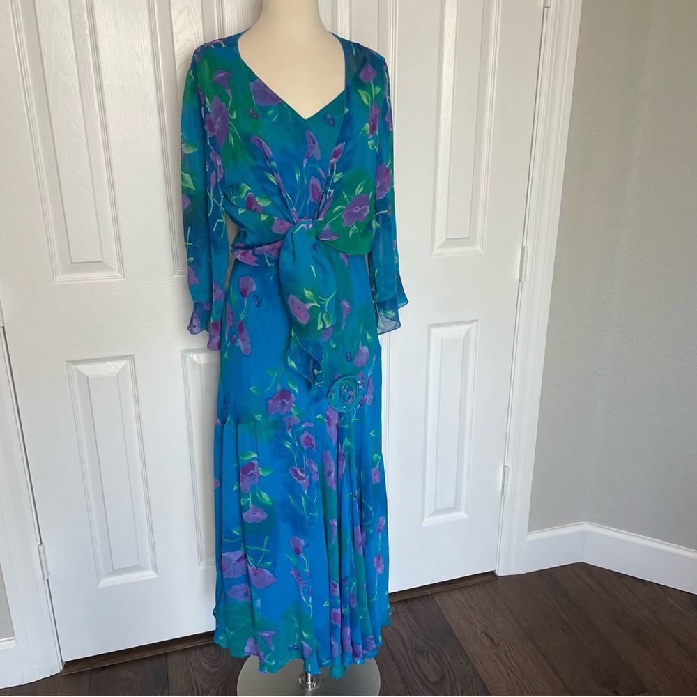 Adini Vintage Floral Maxi Dress with Matching Wrap